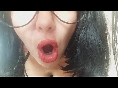 ❤️ E ka mea aloha, ʻaʻole ʻae kou makuahine e hele i ke kula i kēia lā... makemake nui au iā ʻoe... ❤ Ano porn ia makou